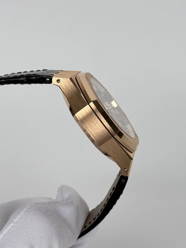 Audemars Piguet 26240OR.OO.D002CR.02 5