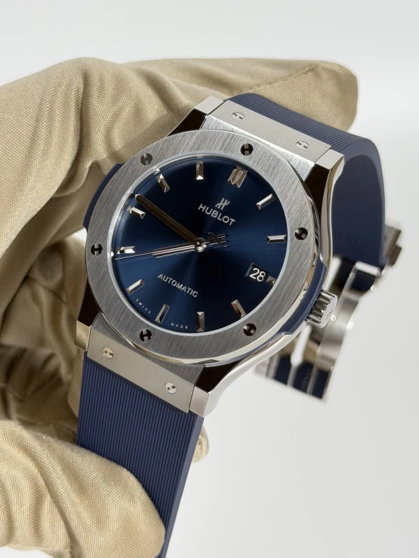 Hublot Titanium Blue 511.NX.7170.RX 4