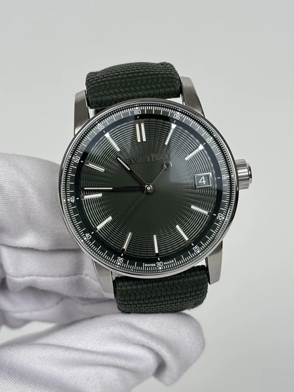 Audemars Piguet Selfwinding 15210ST.OO.A056KB.01 3