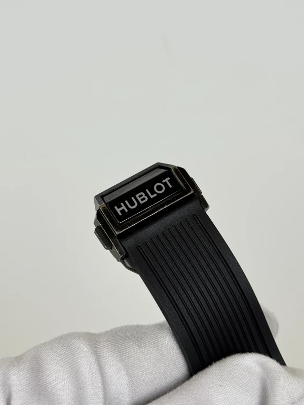 Hublot Unico All Black 411.CI.1110.RX 4