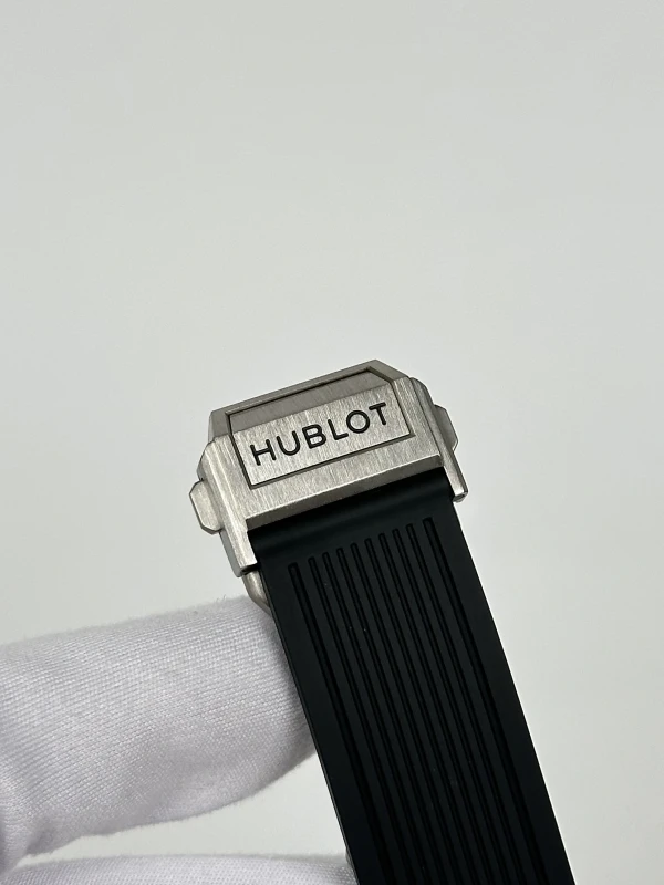 Hublot Unico Titanium 441.NX.1170.RX 8