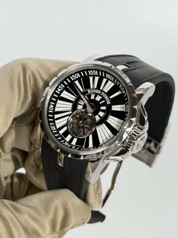 Roger Dubuis Flying Tourbillon EX39-09-9-9.71 4