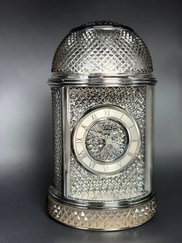 Patek Philippe Mini Pendulette "Crystal Chandeliers" 10005M-001 3