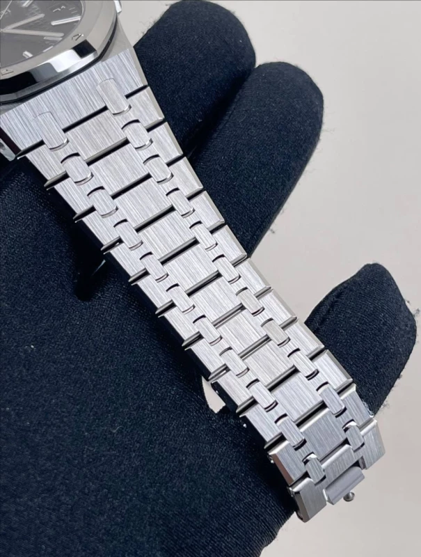 Audemars Piguet Selfwinding 15510ST.OO.1320ST.07 8