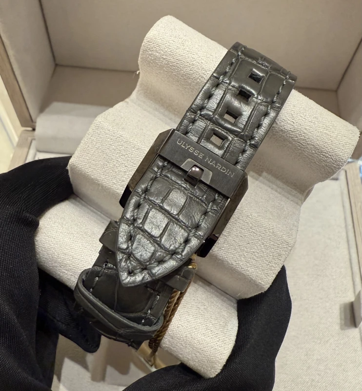 Ulysse Nardin 42 mm 8163-175/GREY-5N 4