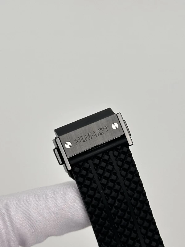 Hublot 301.CM.130.RX 8