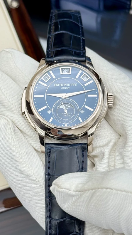 Patek Philippe 5207 5207G-001 4