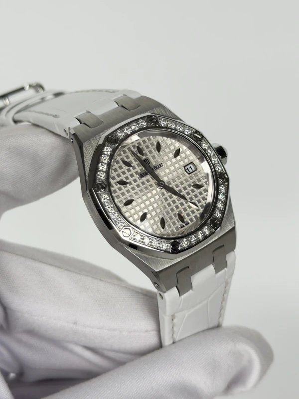 Audemars Piguet Lady Quartz 67601ST.ZZ.D012CR.02 2