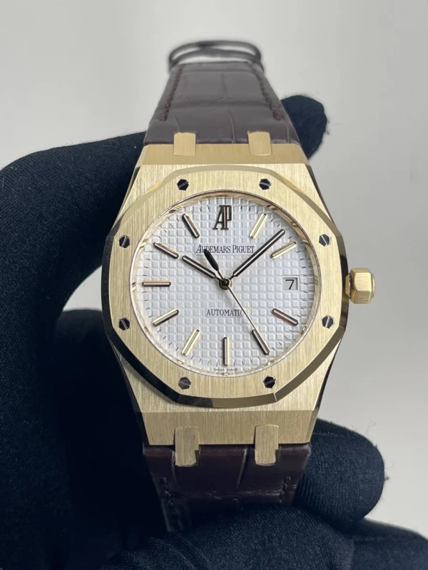 Audemars Piguet Selfwinding 39 mm 15300BA.OO.D088CR.01 5