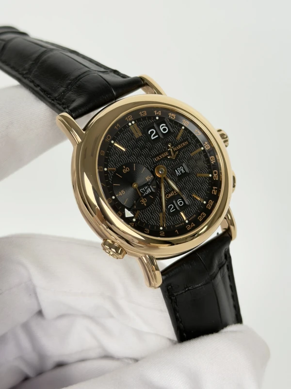 Ulysse Nardin Perpetual Calendars GMT 321-22 2