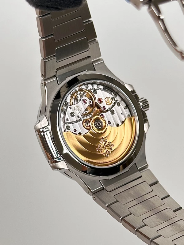 Patek Philippe Lady 7118 7118/1200A-001 9