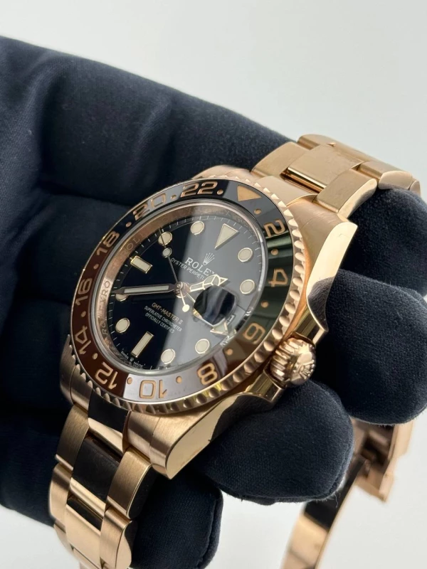Rolex 40 mm, Everose gold 126715CHNR-0001 6