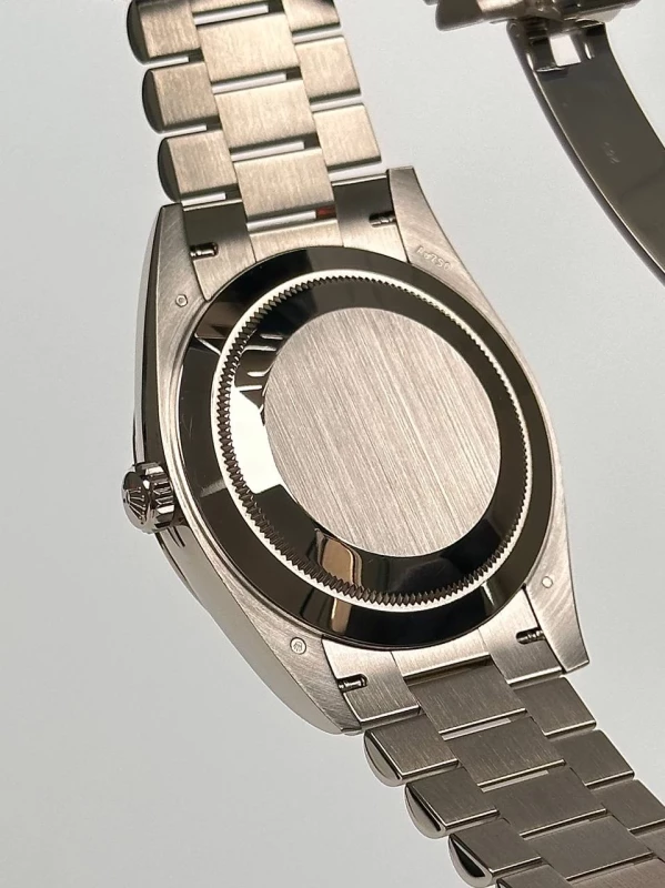 Rolex 40mm White Gold 228239 8