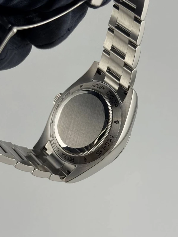 Rolex 40mm Steel White  116400 6