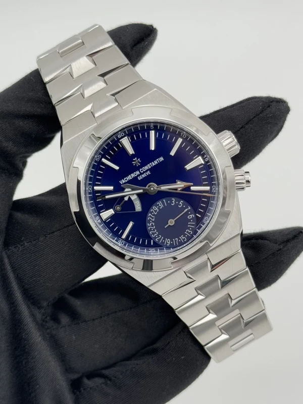 Vacheron Constantin Dual Time 7900V/110A-B334 2