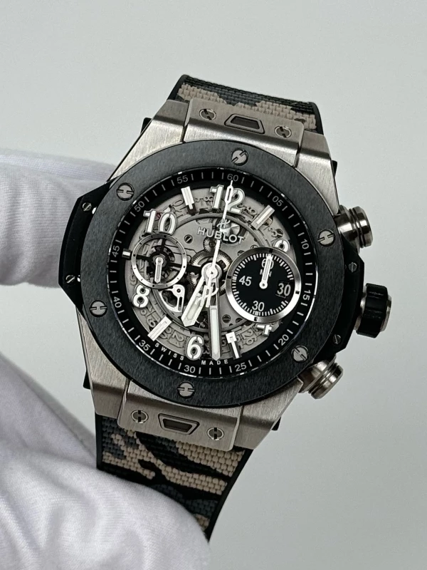 Hublot UNICO TITANIUM CERAMIC 421.NM.1170.RX 4