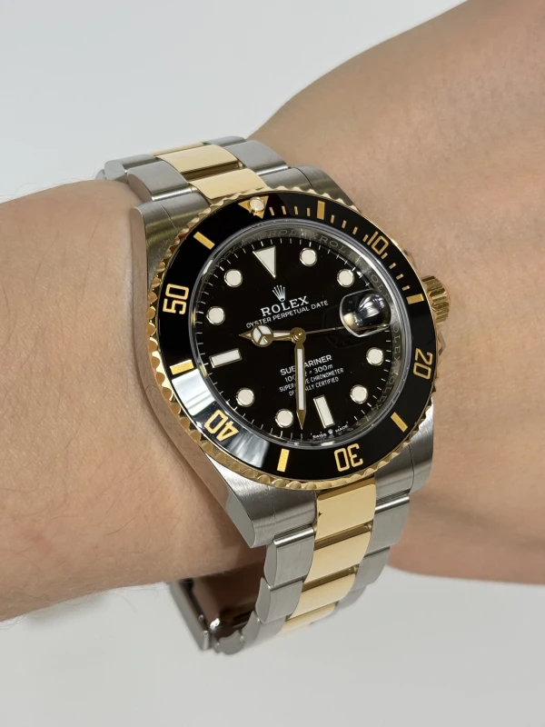 Rolex Date 41 mm Steel and Yellow Gold 126613ln-0002 5