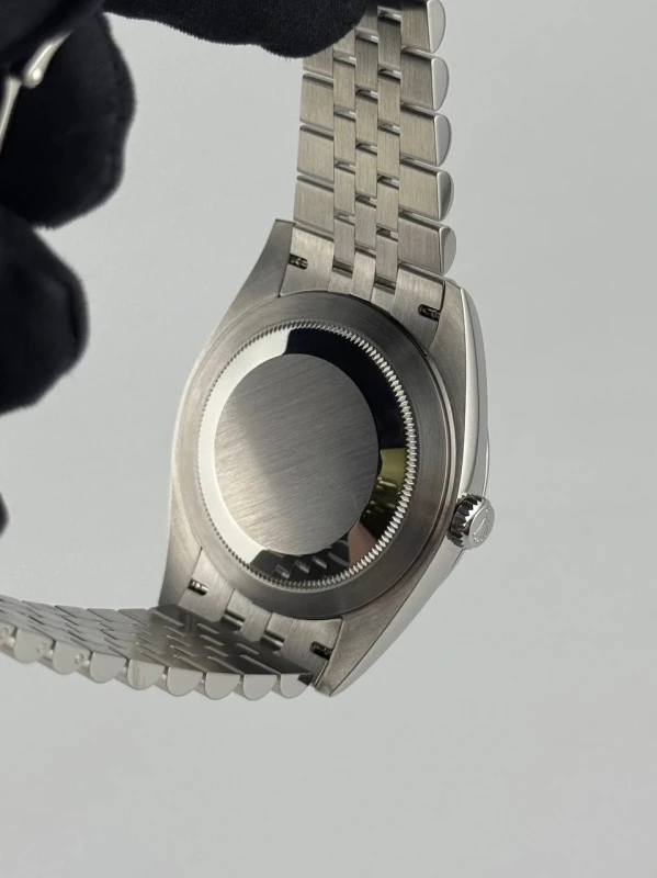 Rolex DATEJUST 41MM STEEL 126300-0024 5