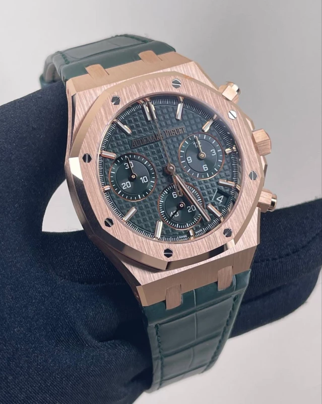Audemars Piguet Selfwinding Chronograph 41 mm 26240OR.OO.D404CR.02 3