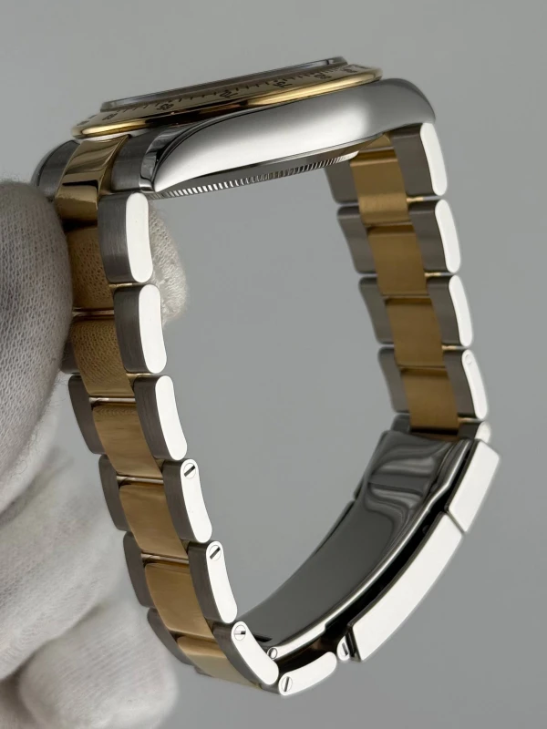 Rolex Cosmograph 40mm Steel and Yellow Gold 116523 Black 7
