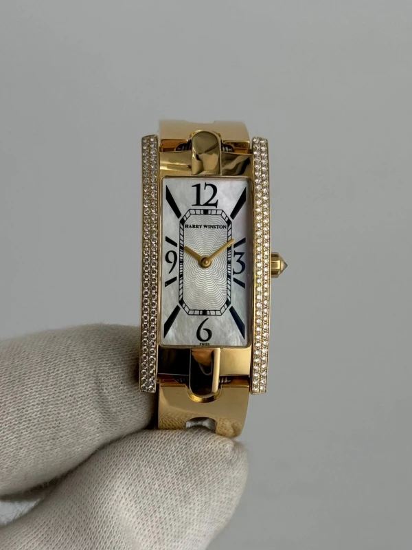 Harry Winston C Lady 330/LQGG31.N 2