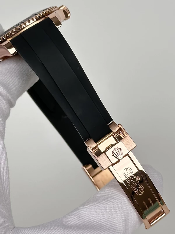 Rolex 40 mm, Everose gold 116655-0001 7