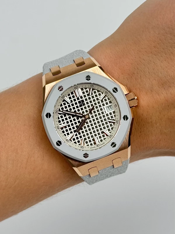 Audemars Piguet 77605OK.OO.A101CA.01 9