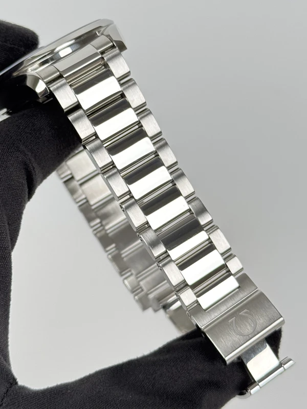 Omega Aqua Terra 150 M Omega Master Co-Axial 41,5 мм 231.10.42.21.03.004 5