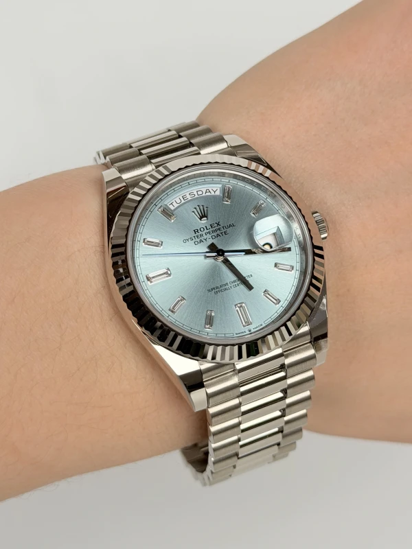 Rolex 40 White Gold 228239 Ice Blue 5