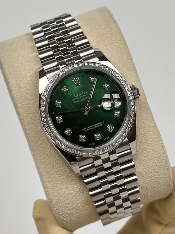 Rolex 36 mm Diamonds 126200FIX 3