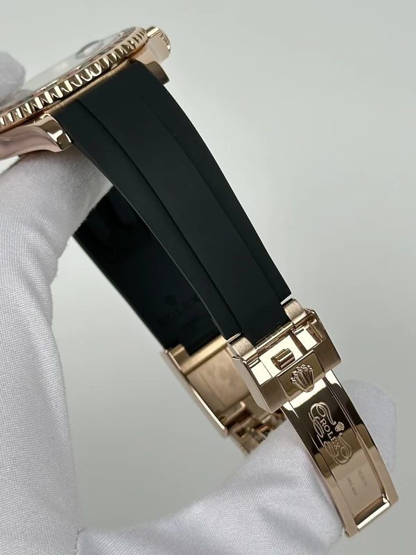 Rolex 40 mm Rainbow Rose Gold 116655 8