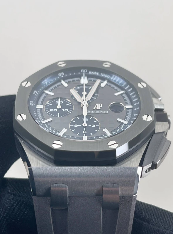 Audemars Piguet Chronograph 26400IO.OO.A004CA.02 4