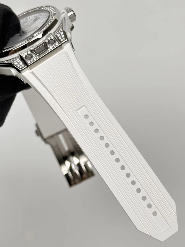 Hublot ONE CLICK 465.SE.2010.RW.1604 7