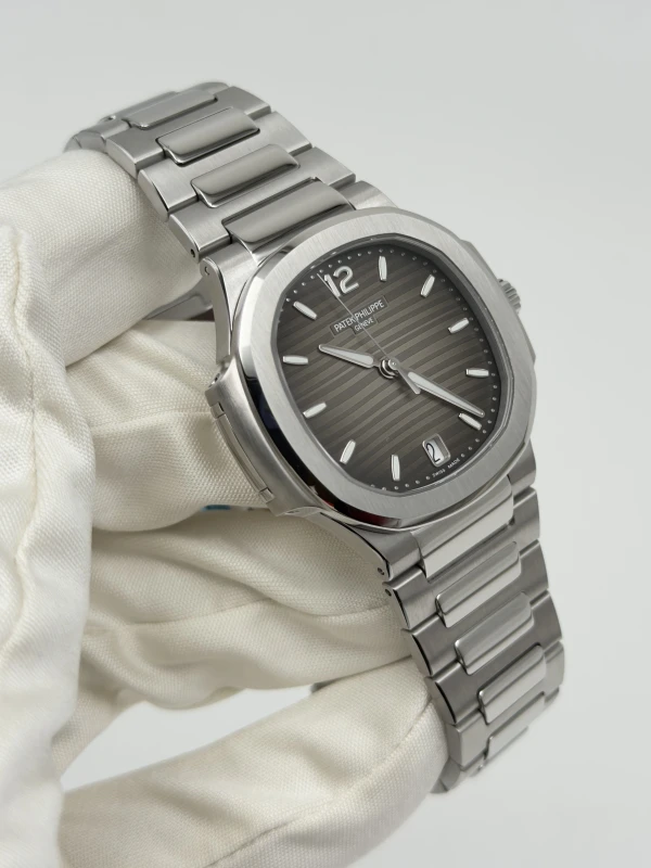 Patek Philippe Lady 7118 7118/1A-011 2
