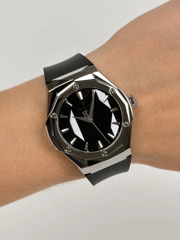 Hublot Orlinski Titanium 550.NS.1800.RX.ORL19 9