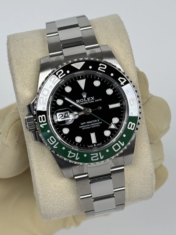Rolex GMT Master II 40mm Steel 126720vtnr-0001 3
