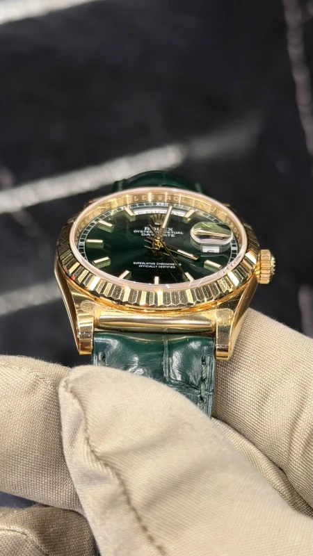 Rolex 36 mm, yellow gold 118138-0003 5