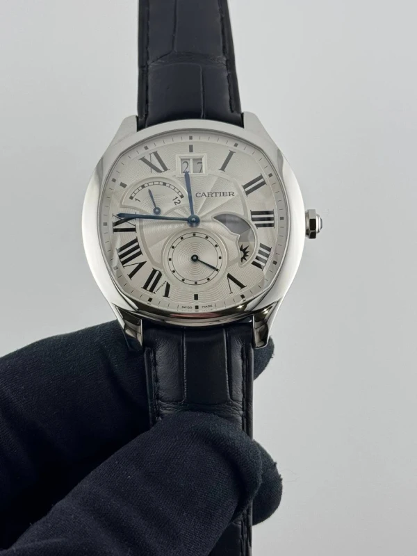 Cartier de Cartier Large Date Retrograde GMT WSNM0005 3