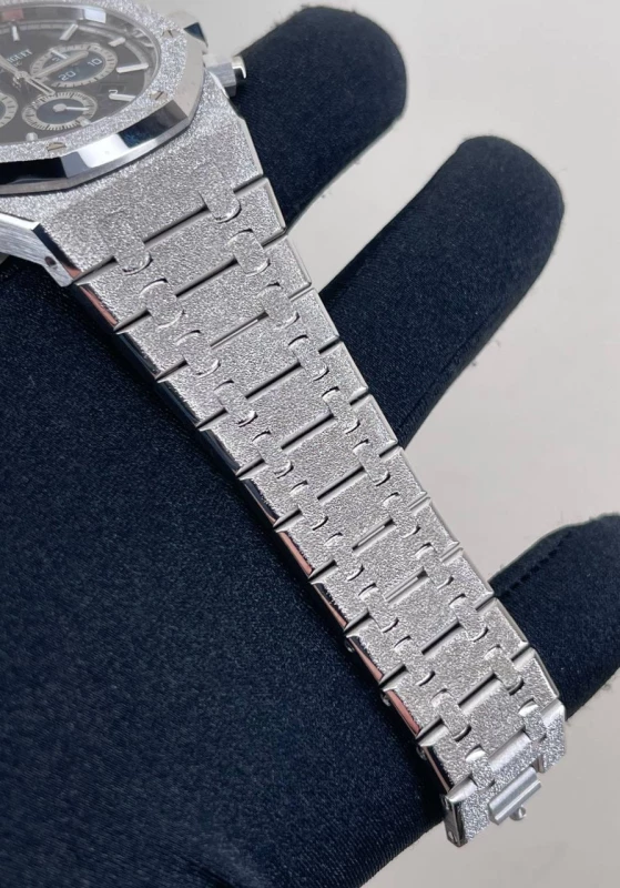 Audemars Piguet SELFWINDING CHRONOGRAPH 26331BC.GG.1224BC.03 6