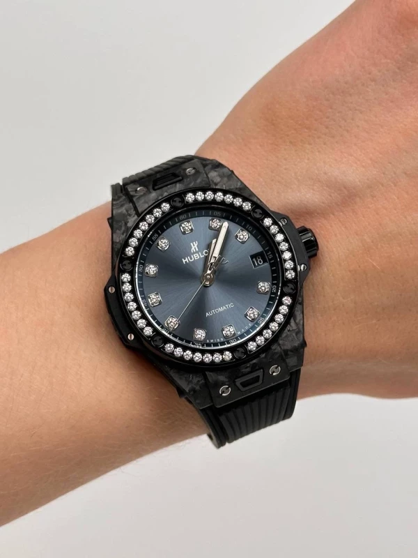 Hublot One Click Frosted Carbon Diamonds 39 mm 465.QK.7170.VR.1204.ALP18 9