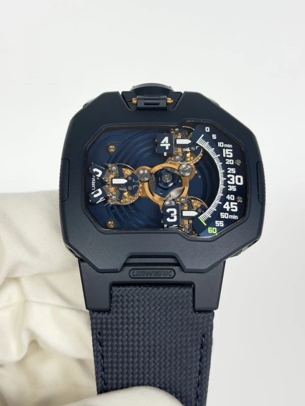 Urwerk Spock UR-120-UR-SATELLITE 2