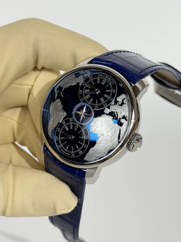 Jacob & Co THE WORLD IS YOURS DT100.10.AA.AA.A 4