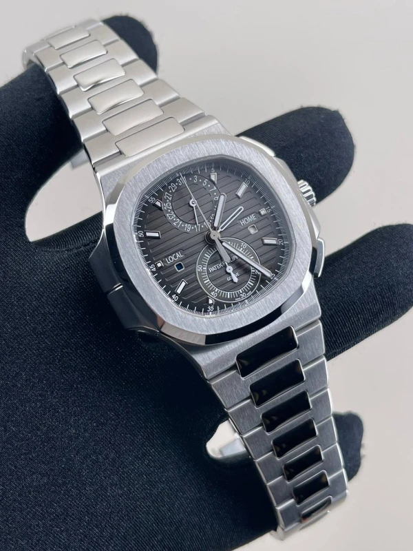 Patek Philippe TRAVEL TIME CHRONOGRAPH  5990/1A-001 3