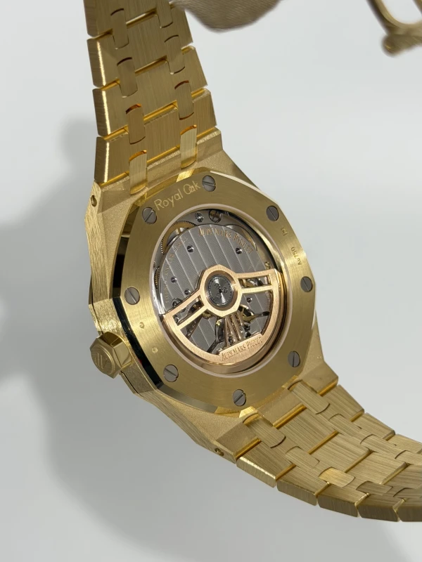 Audemars Piguet Selfwinding 37 mm Special edition  15550BA.GG.1356BA.01 6