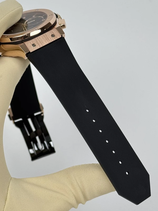 Hublot Chronograph Gold 521.OX.1180.LR 7