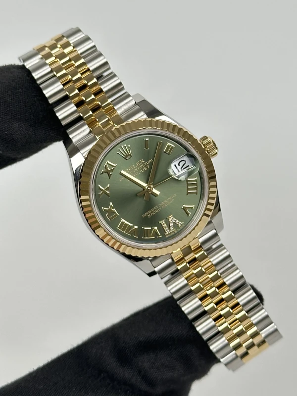 Rolex 31 mm, Oystersteel and yellow gold 278273-0016 2