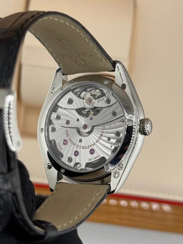 Omega Tresor Co-axial Master Chronometer Power Reserve 40 mm 435.13.40.22.01.001 7