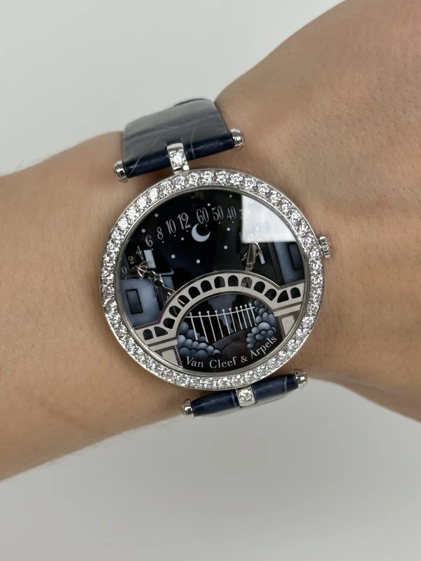 Van Cleef & Arpels Lady Arpels Pont des Amoureux VCARO8TY00 8