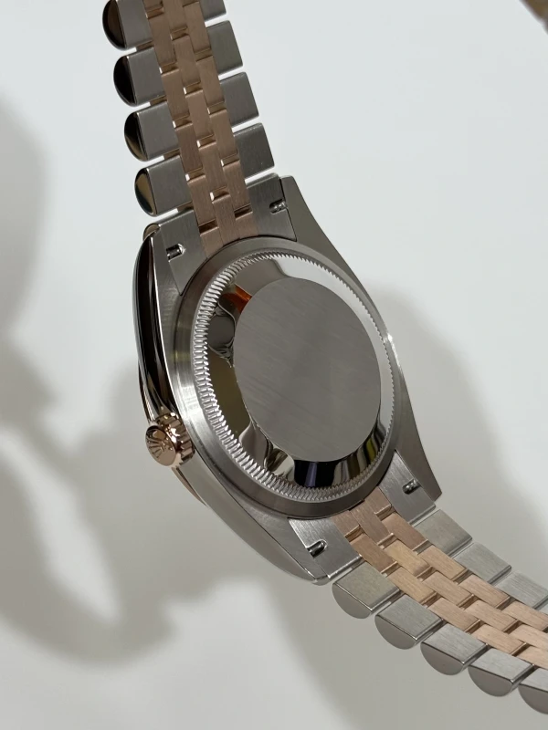 Rolex 36 mm, Oystersteel and Everose gold 126231-0015 6