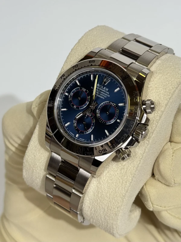 Rolex Cosmograph 40mm White Gold 126509-0005 3